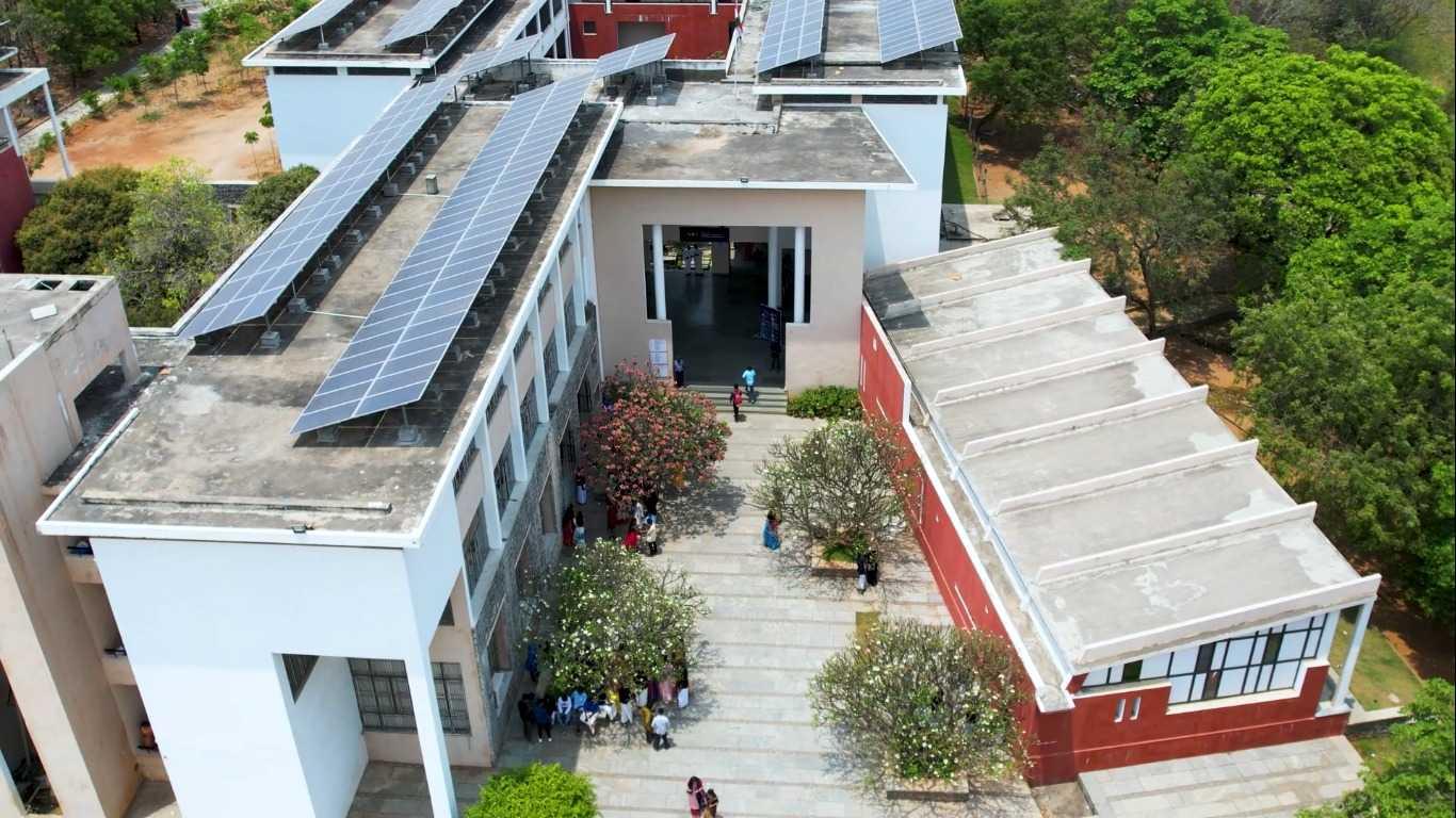 SR University Academic Building photo 21